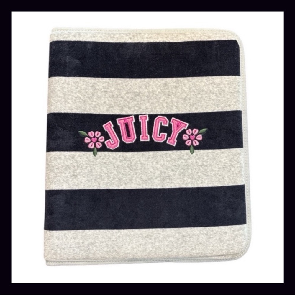 Rare Juicy Couture Binder Set